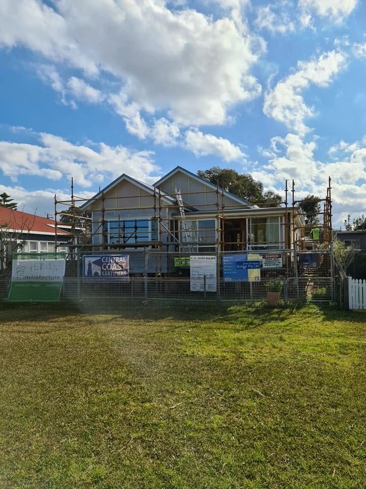Renovation and addition work by D M Hayes Builder on the Central Coast